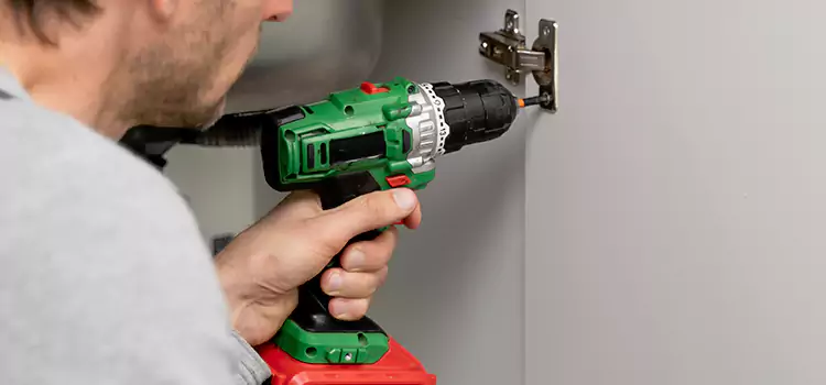 Commercial Door Hinge Repair Flushing