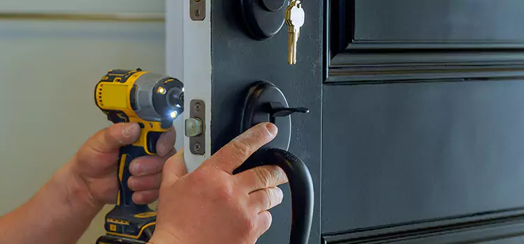 Commercial Door Lock Installation Utopia