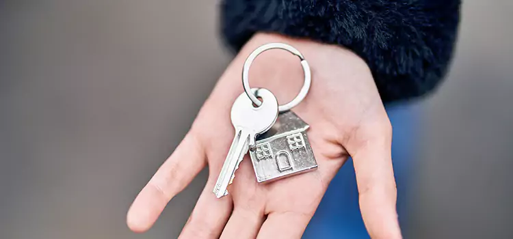 Trusted Broken Key Extraction Queens